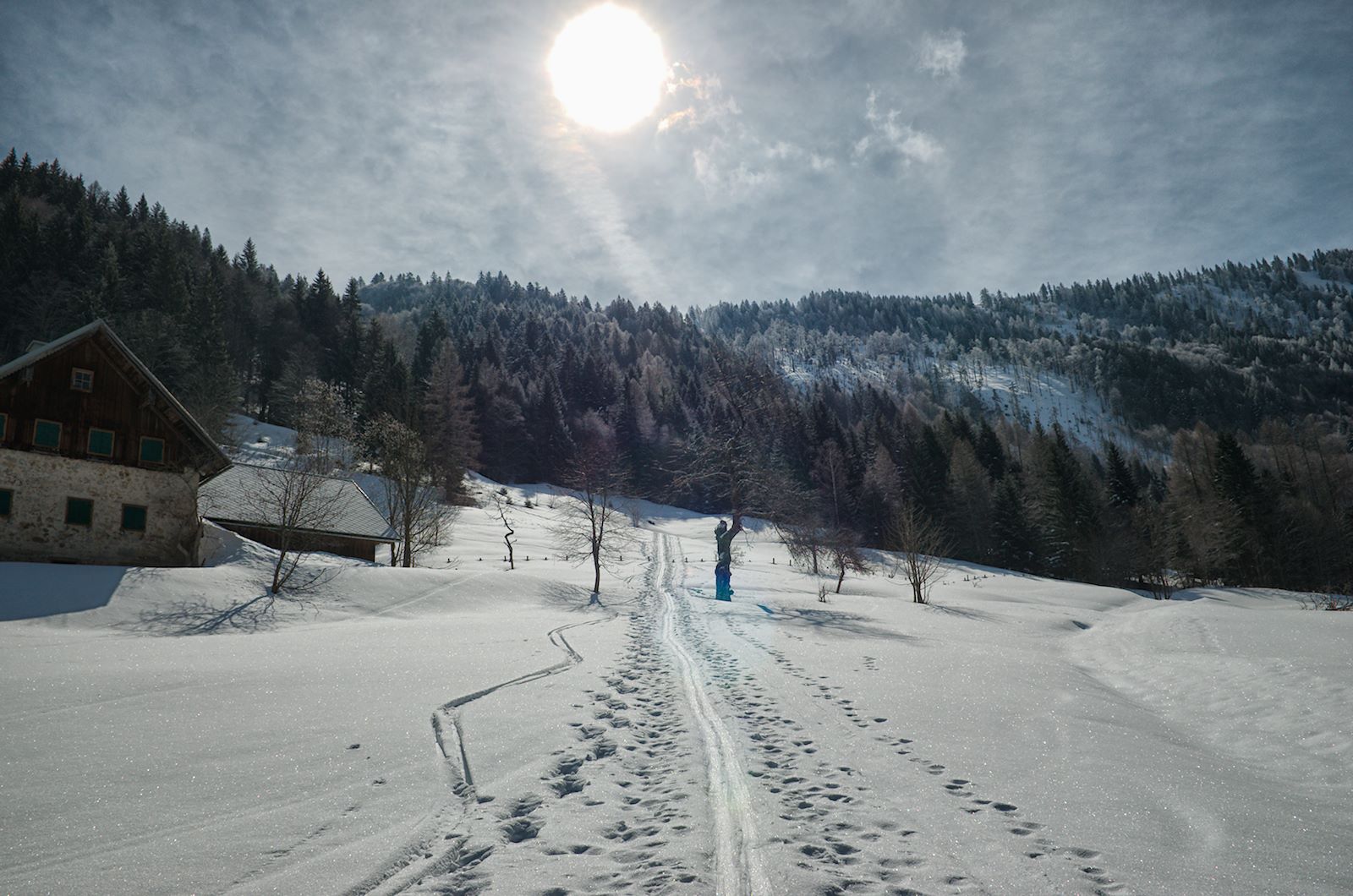 Winter auf der Untertiefenbachalm am Weg zur Feichtensteinalm in Hintersee