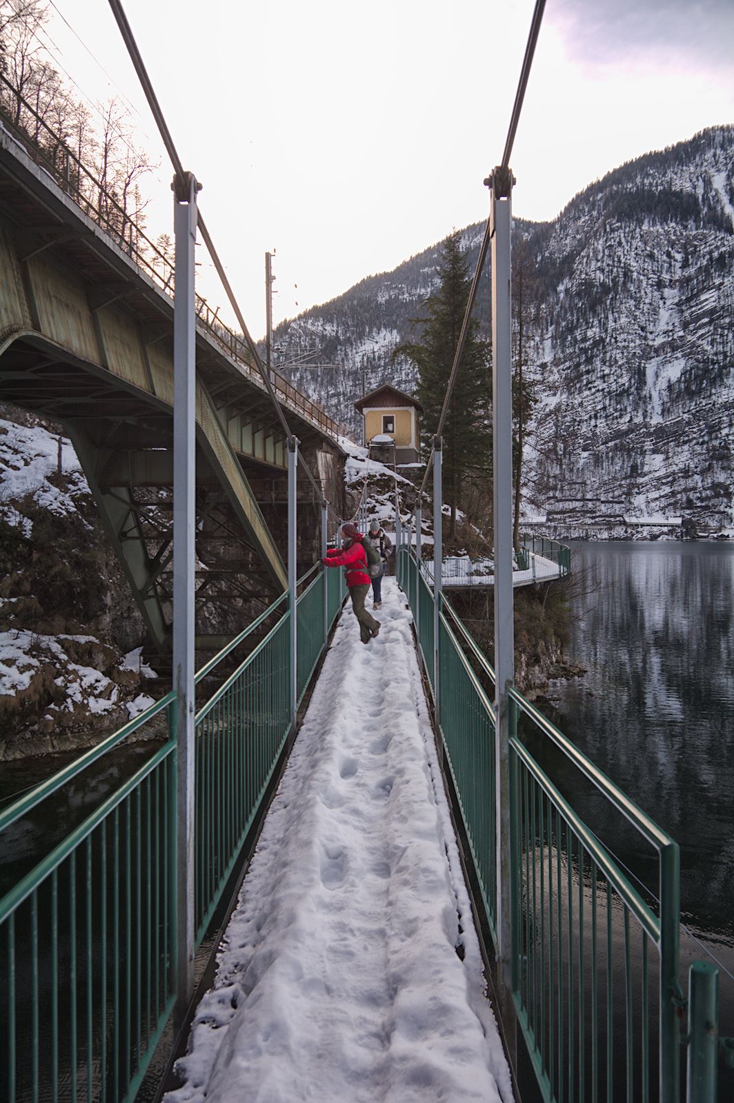 DIe Hängebrücke über den Hallstättersee