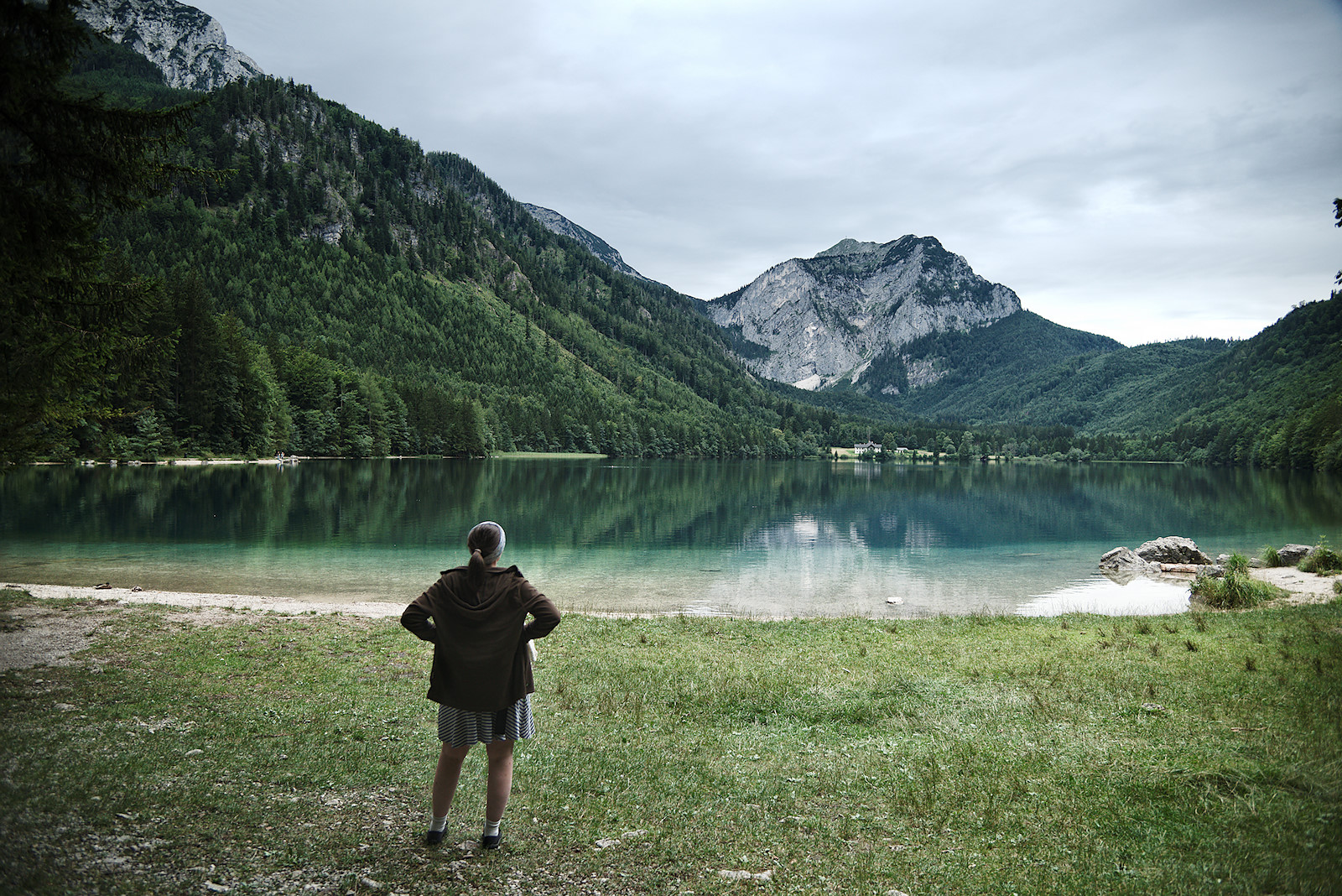 am Badeplatz des Vorderen Langbathsees